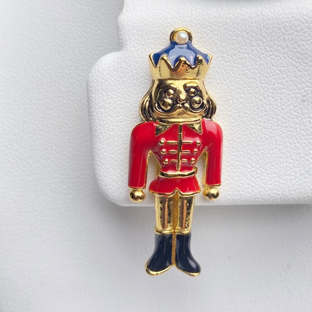Vintage Avon Nutcracker Pin Christmas Gold Red Enamel Brooch